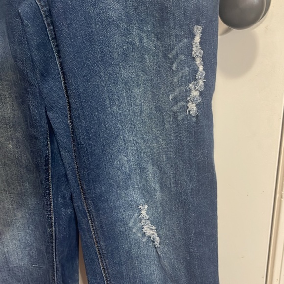Lightly distressed jeans size 16WP - Picture 3 of 7